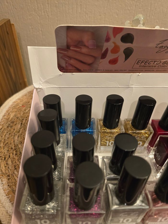 Lot revendeur vernis - photo numéro 2