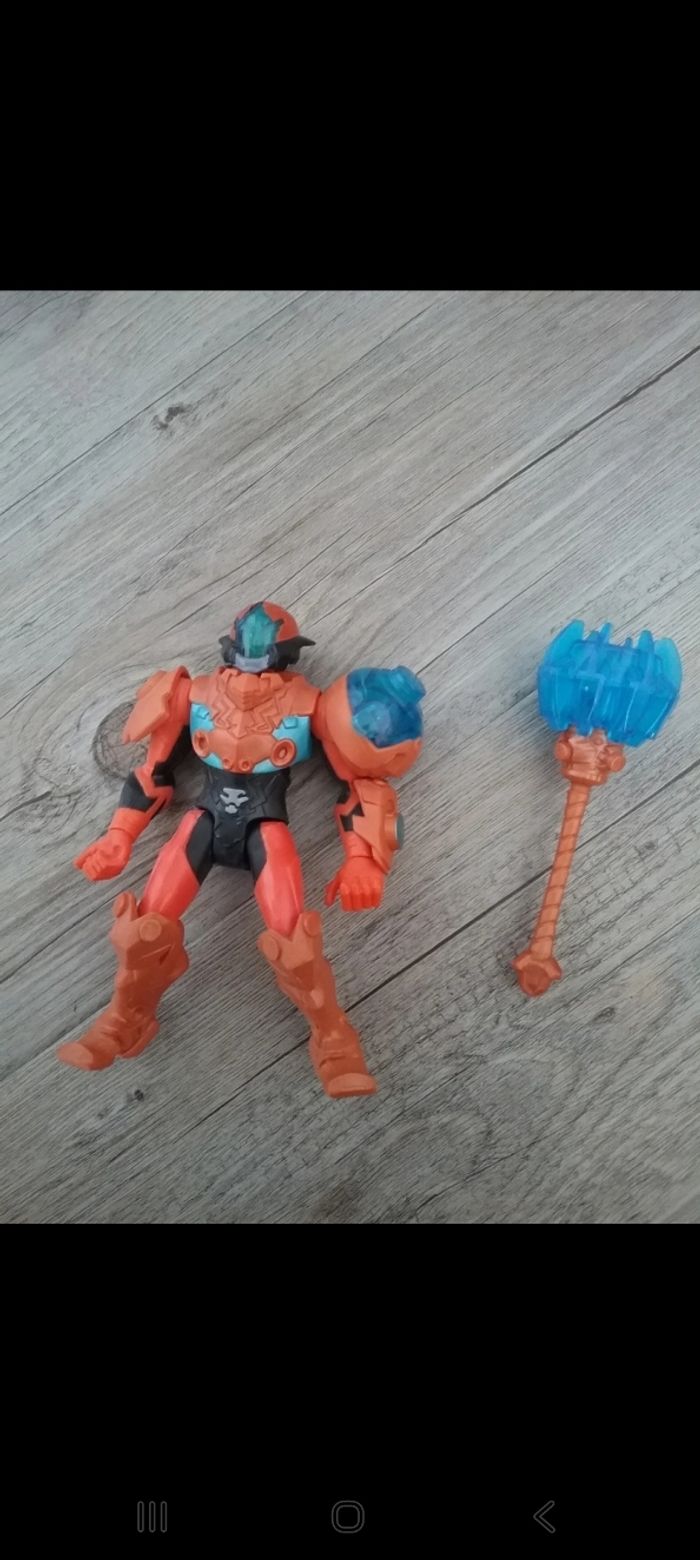 Figurine Man-At-Arms Musclor Les maitres de l'univers - photo numéro 2
