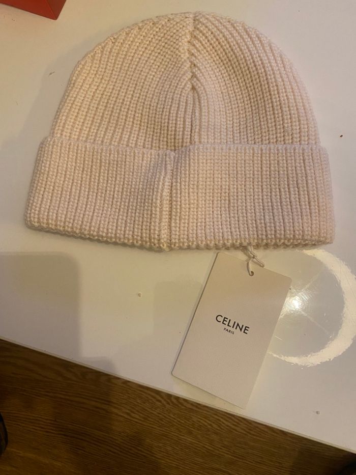 Bonnet Celine triomphe neuf - photo numéro 3