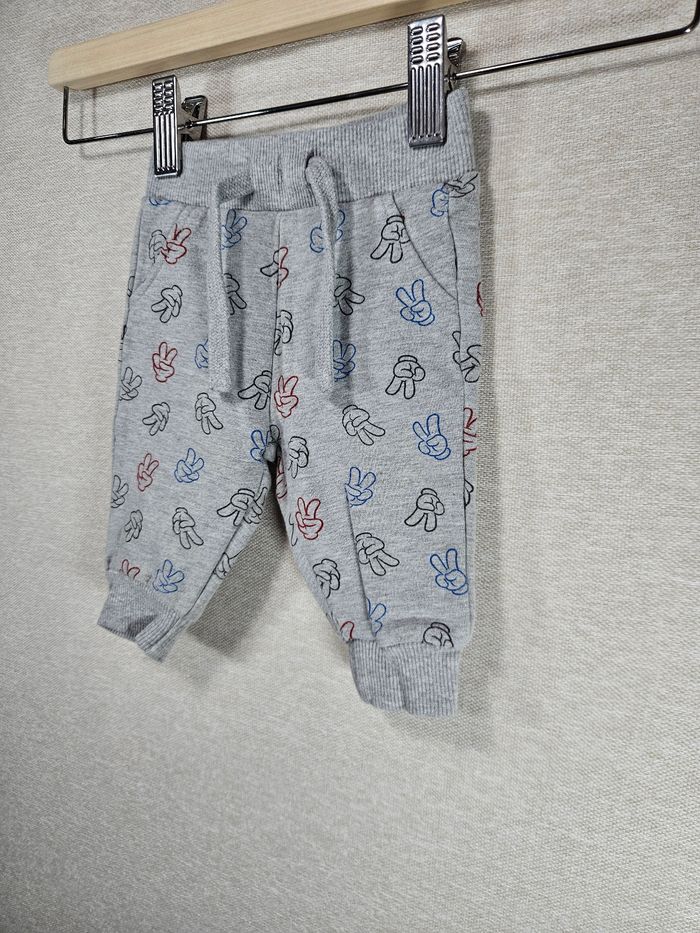 Jogging gris Mickey disney 3 mois - photo numéro 4