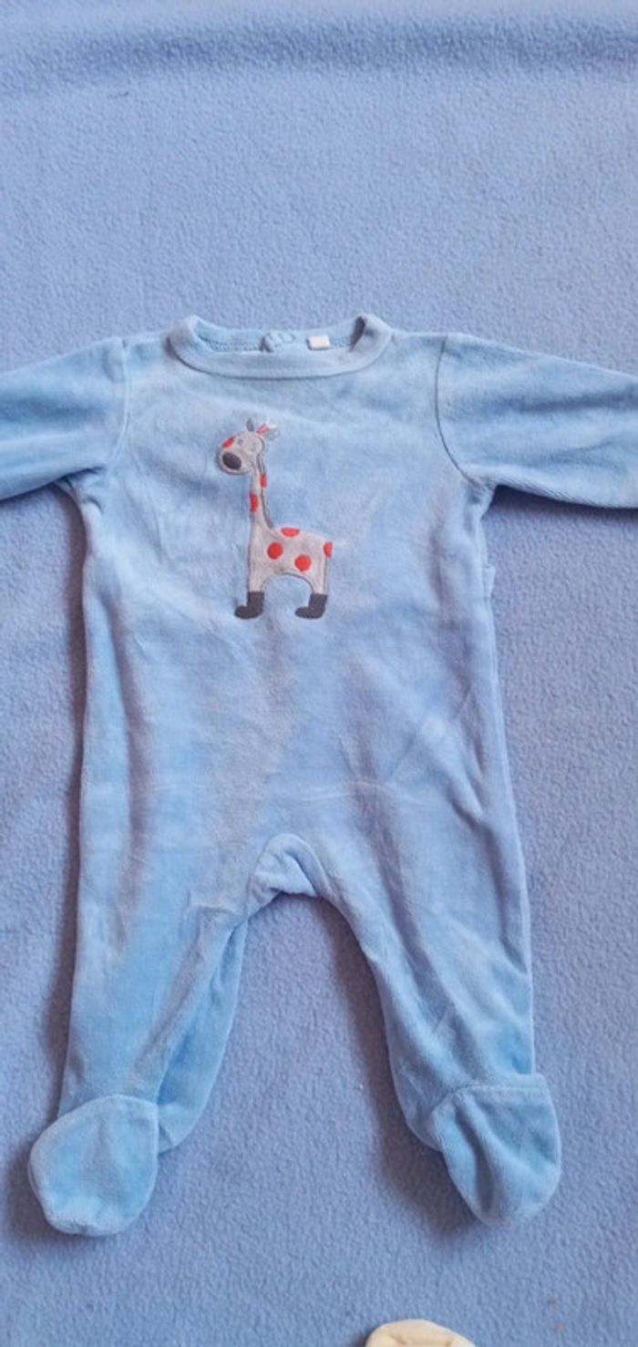 Lot de 3 pyjamas taille naissance - photo numéro 6