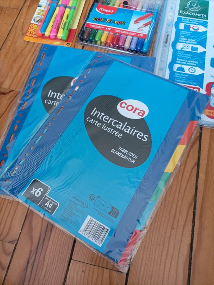 Lot scolaire - photo numéro 3