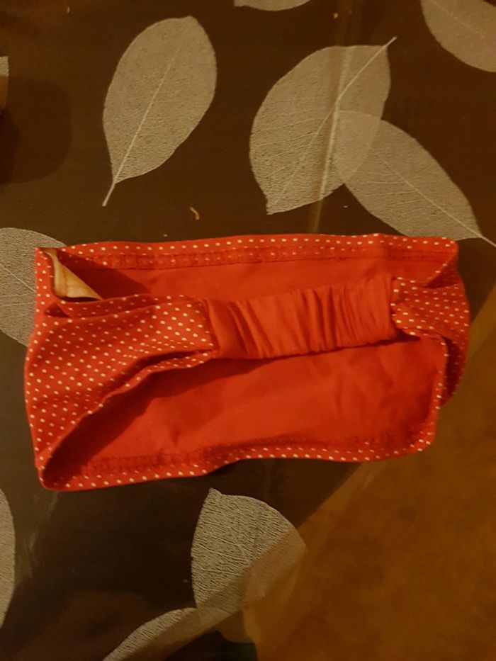 Bandeau rouge - photo numéro 2