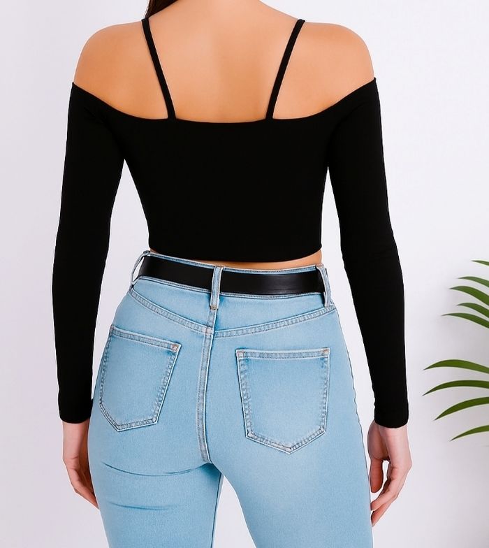 Top court femme Taille 36-38 - photo numéro 2