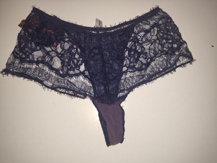 string bleu - photo numéro 2