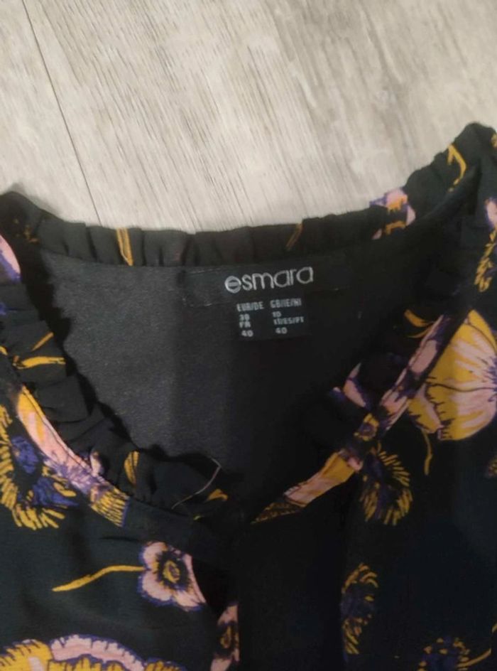 Robe fleurie taille 40 - photo numéro 2