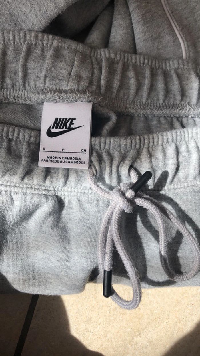 Jogging gris nike - photo numéro 5