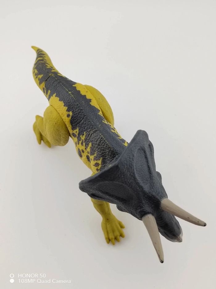 Figurine dinosaure Jurassic World - photo numéro 4