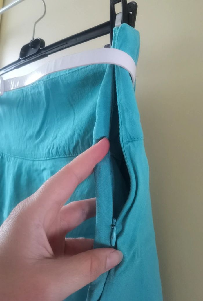 Jupe turquoise et ceinture blanche - photo numéro 5