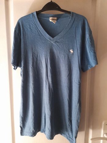 T-shirt Abercrombie&Fitch bleu