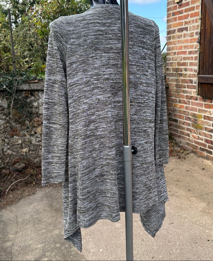 🌸 Gilet long kaki Jennyfer 🌸 - photo numéro 5