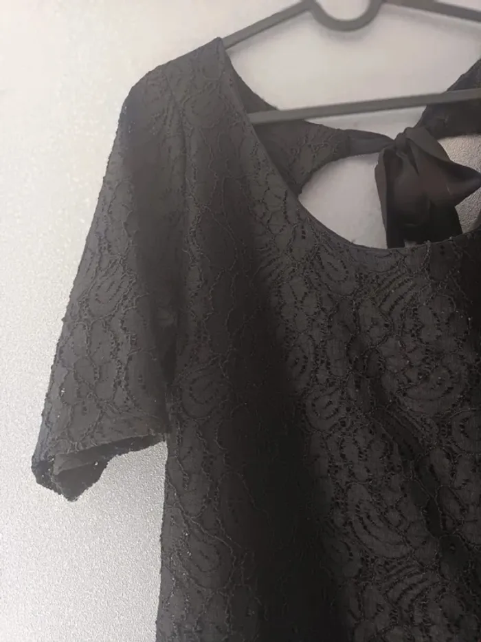 Robe noire - photo numéro 3