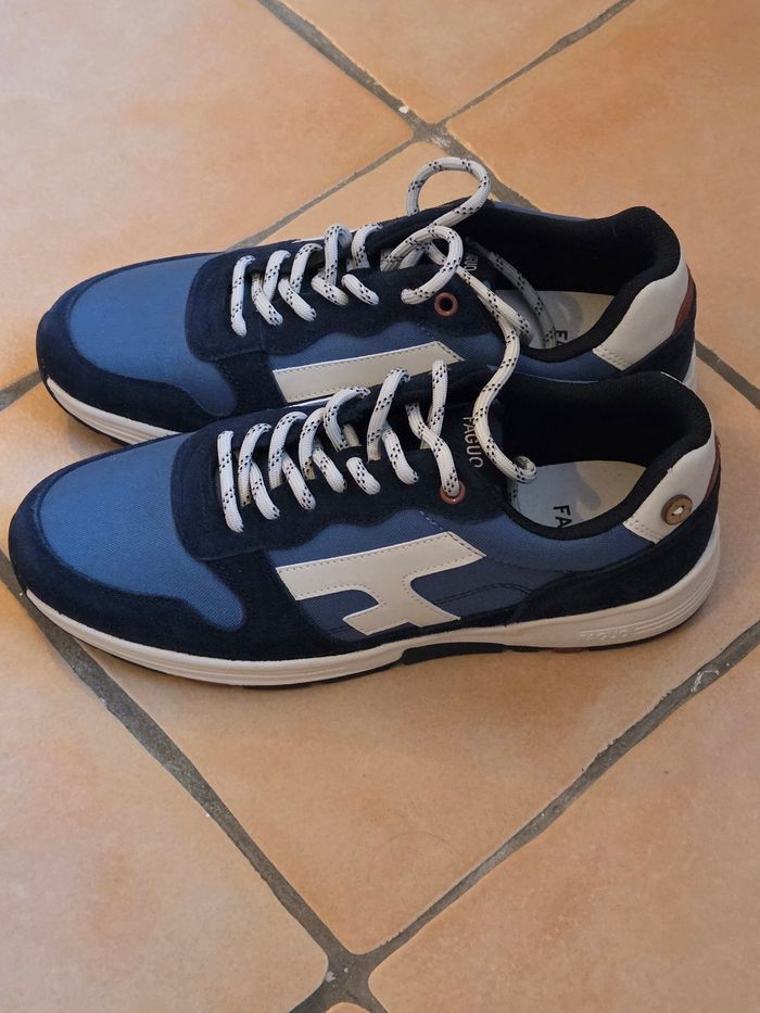 Baskets FAGUO taille 42 - photo numéro 3
