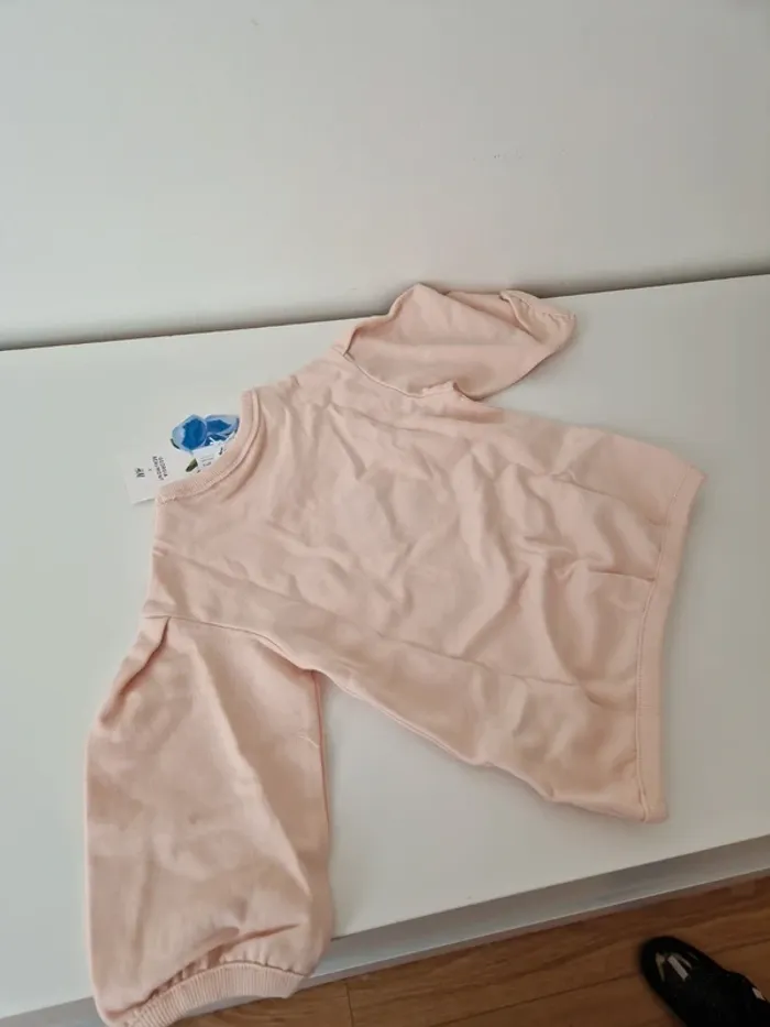 Sweet rose fleur brodé 9-12mois neuve H&M Georgia Beaumont - photo numéro 7
