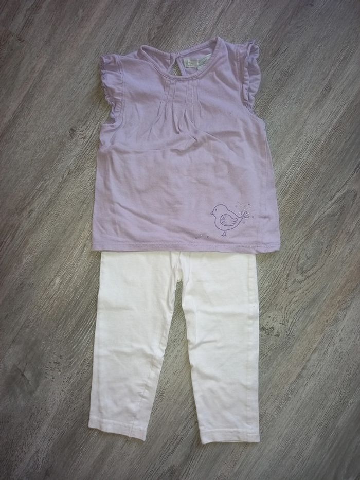 débardeur mauve et legging blanc gémo taille 18 mois