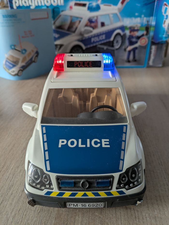 Playmobil city action 6920 voiture de police - photo numéro 2