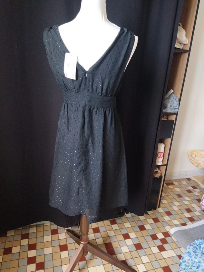 #aline11052405 robe noire paillettes - photo numéro 2