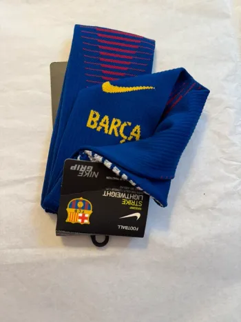 Chaussettes de foot Nike équipe FC Barcelone taille 36/38 authentique neuf