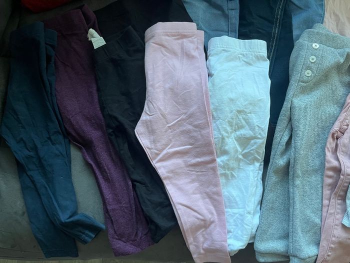 Lot de 17 articles vêtements fille 18/24 mois - photo numéro 7