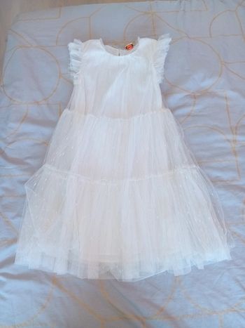 Robe blanche et doré taille 14 ans