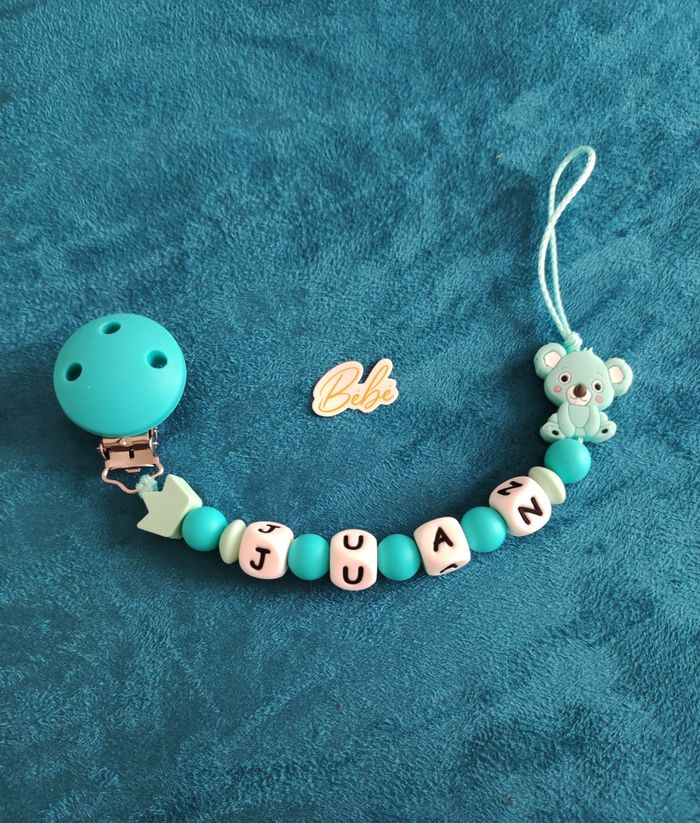 Attache tétine personnalisée - photo numéro 8