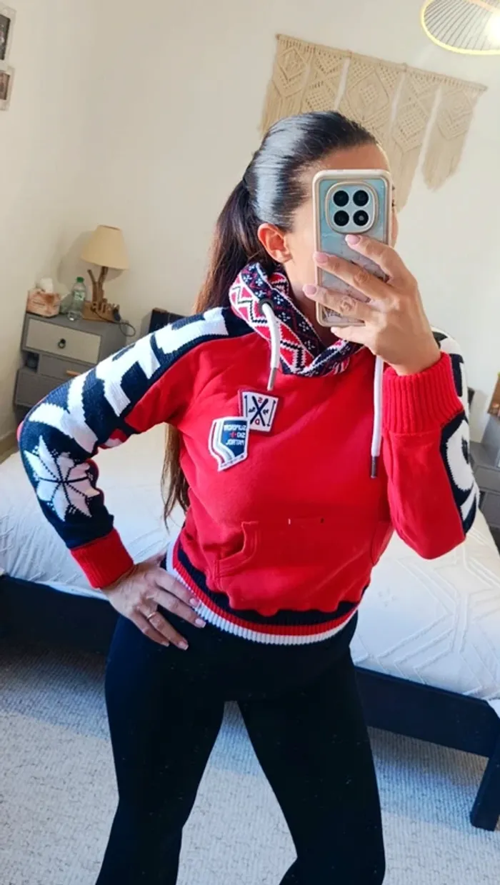 Sweat à capuche Superdry femme – Très bon état, style streetwear tendance 38 rouge