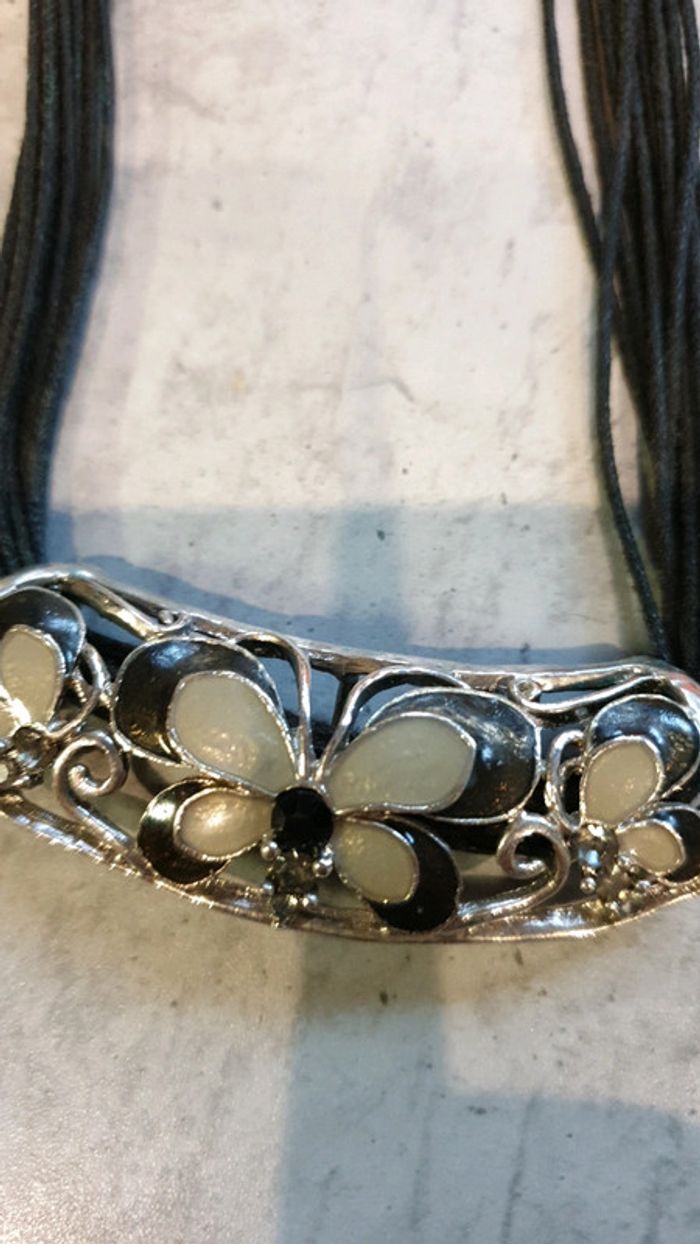 Collier - photo numéro 2