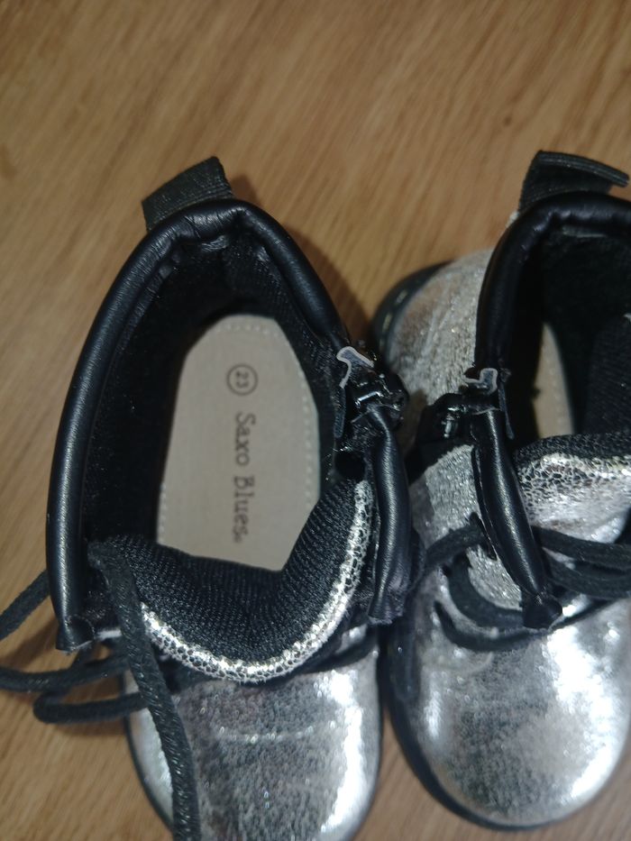 Chaussures montantes T 23 - photo numéro 4