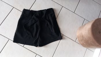 Short camaieu noir femme 40 tbe