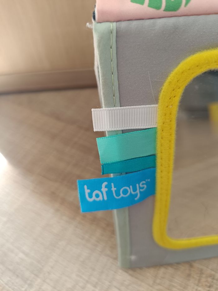 Livre sensoriel Taftoys - photo numéro 8