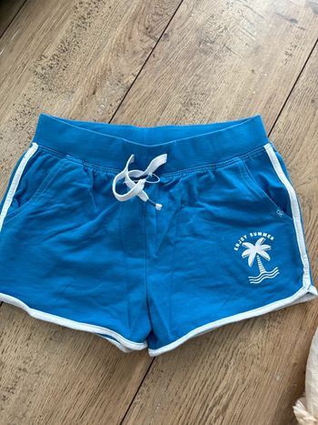 Short bleu 6 ans