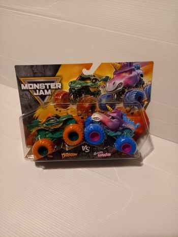 Monster jam dragon vs sparkle smash