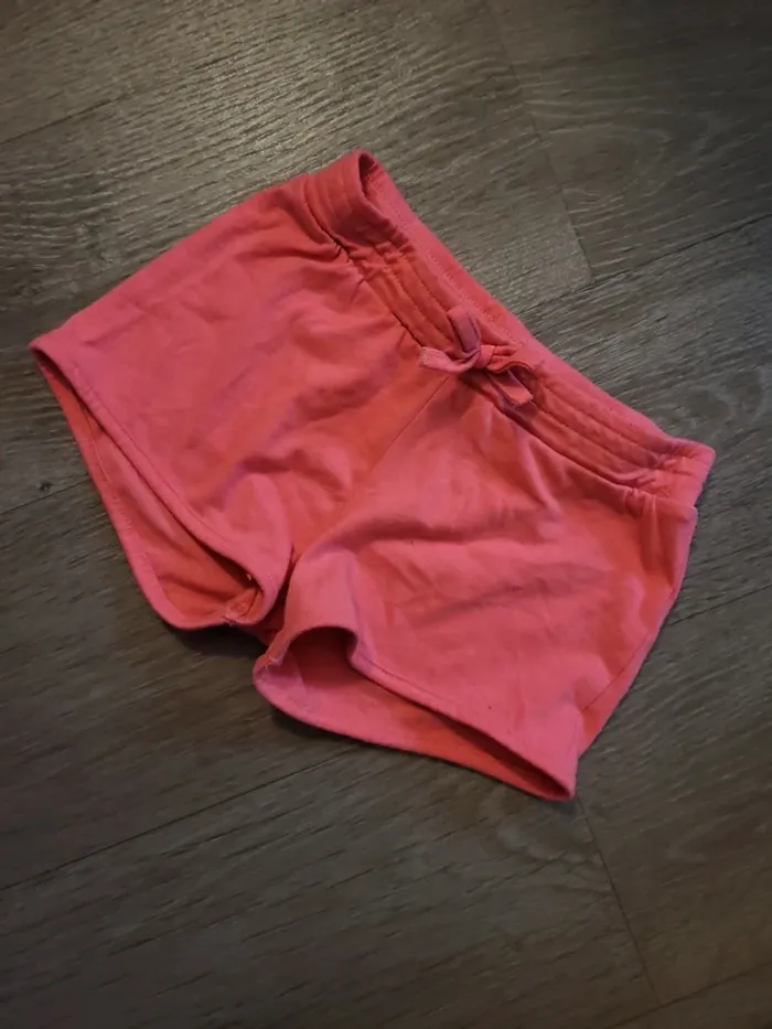 Short fille 6 ans