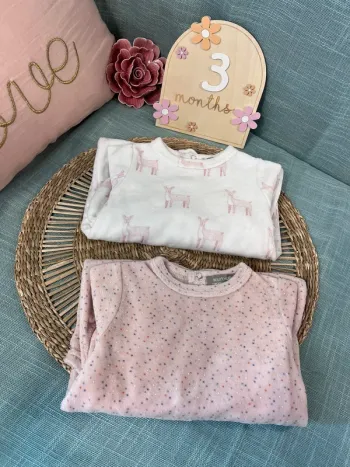 Lot 2 pyjamas velours taille 3 mois