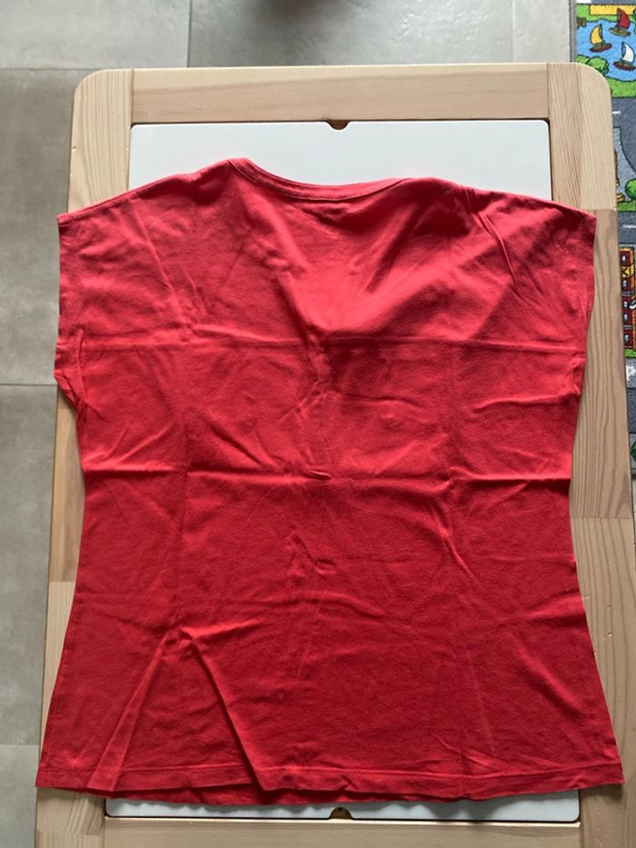 T-shirt taille 3 (42/44) - photo numéro 3