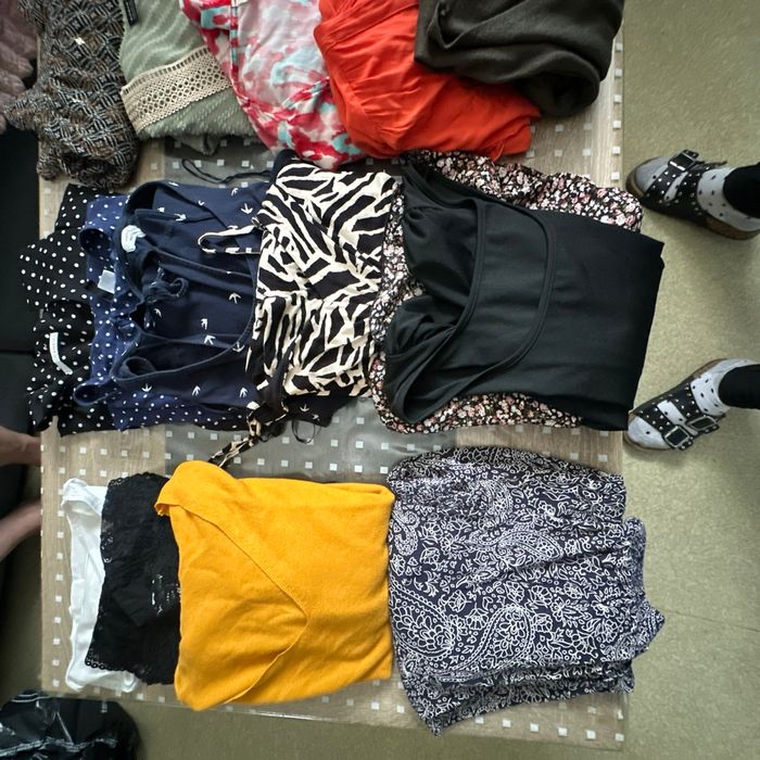 Lot de vêtements toutes saisons femme - photo numéro 2