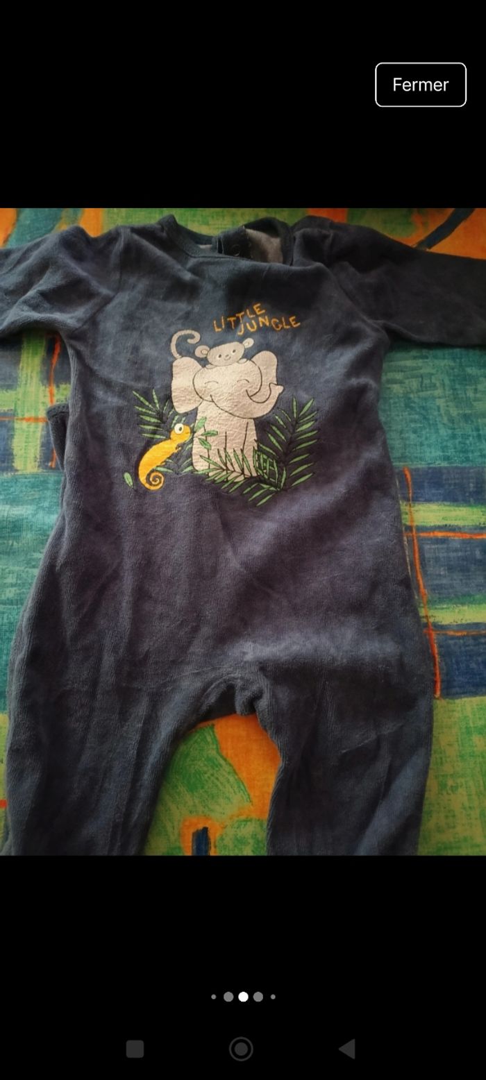 Lot pyjamas hivers 12 mois - photo numéro 4