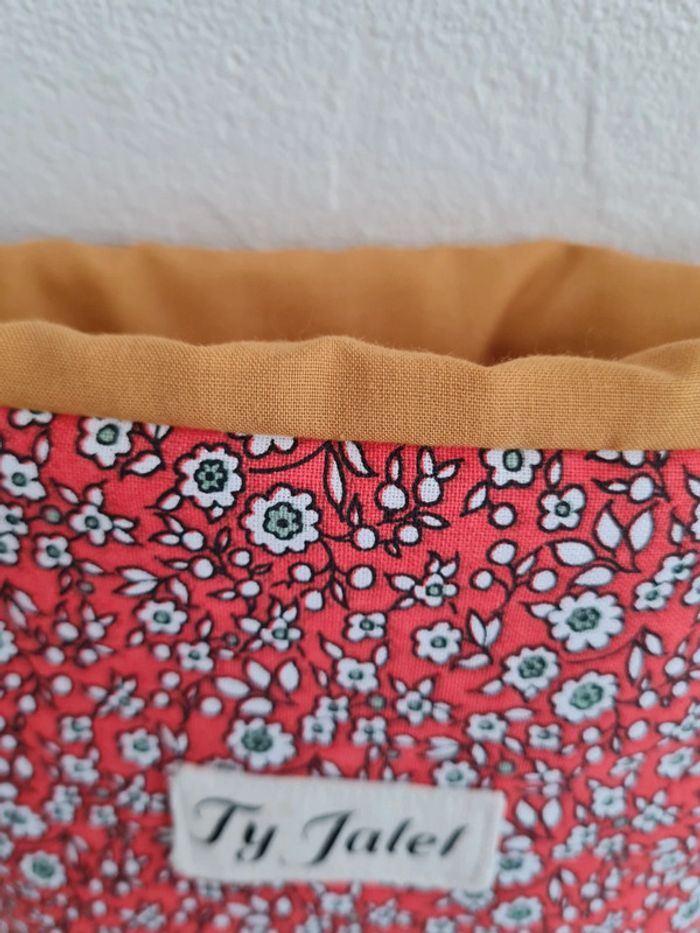 Pochette de protection pour livre ou liseuse petit format - photo numéro 2