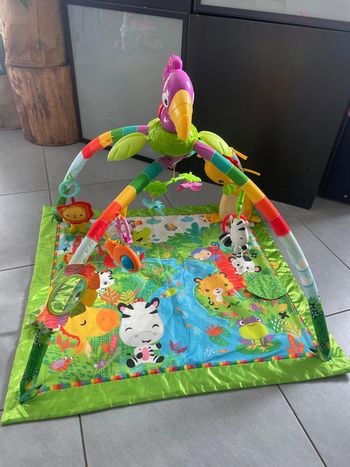 Tapis d’éveil bébé Fisher price musical la jungle