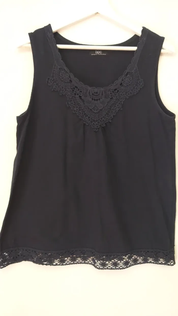 Top macramé bleu marine - photo numéro 2
