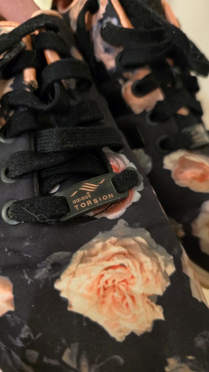 Basket chaussures Adidas torsion fleurs - photo numéro 6
