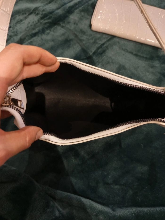 🔝 Lot sac à main et portefeuille porte-monnaie Shein blanc et doré effet croco - photo numéro 4