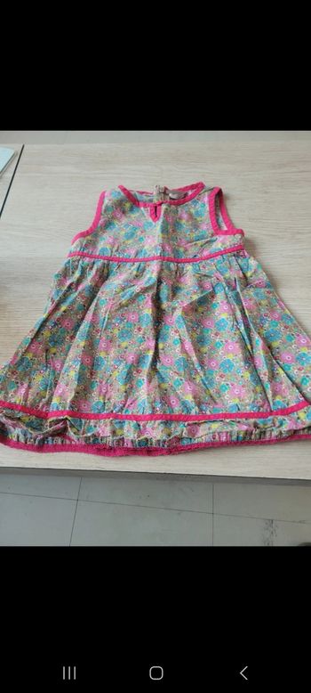 Robe.
