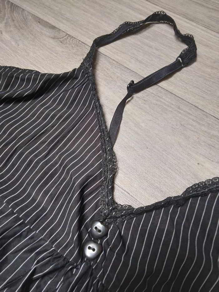 haut femme T.L neuf - photo numéro 3