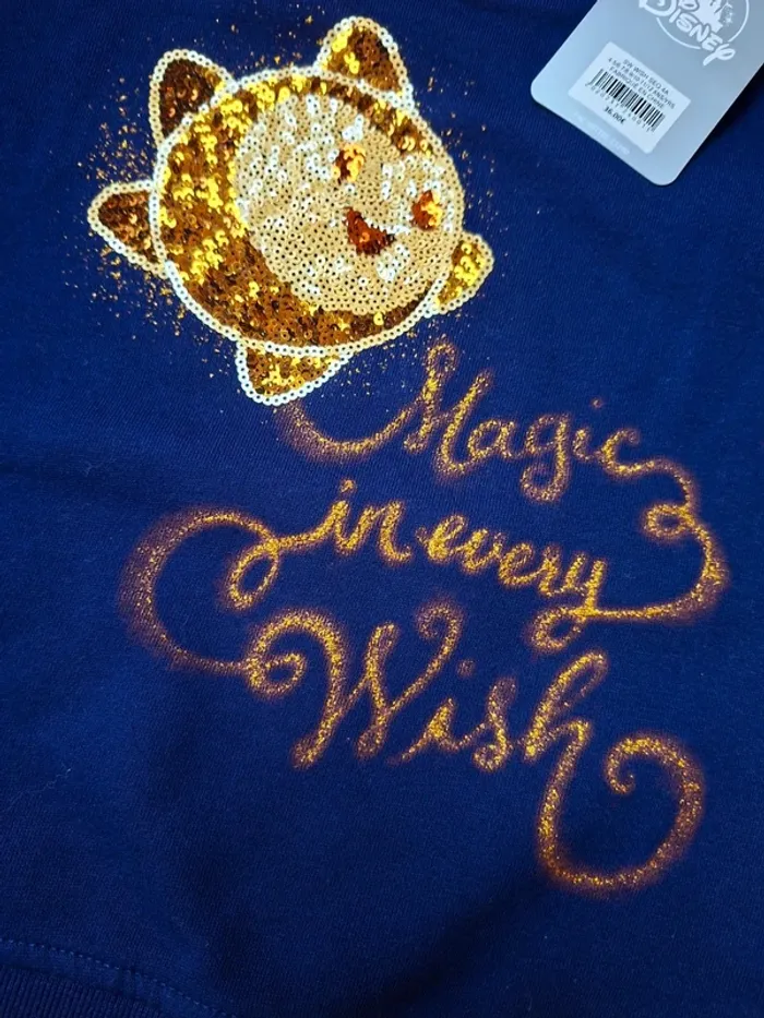 Sweat Disney enfant 4 ans NEUF – Magic in every Wish – Paillettes - photo numéro 4