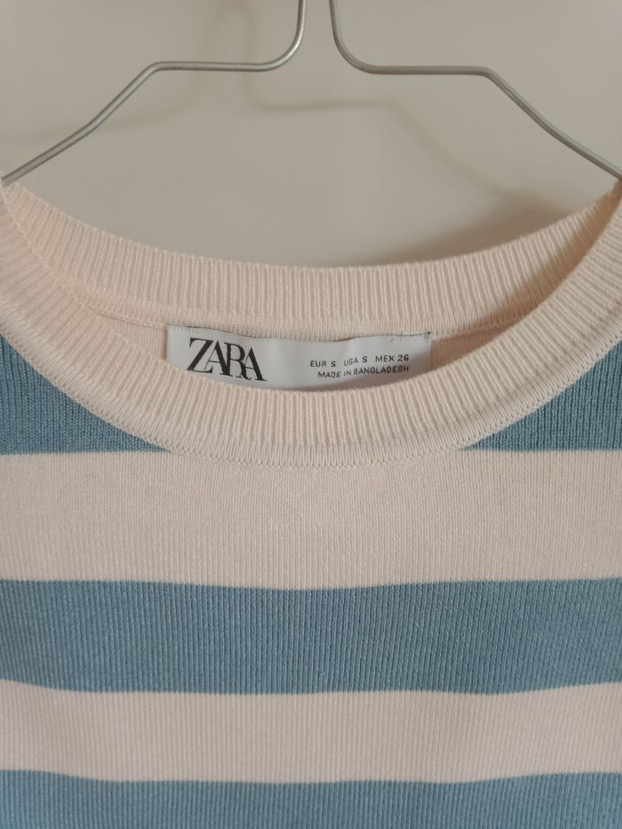 Top court rayé bleu/crème Zara - photo numéro 2
