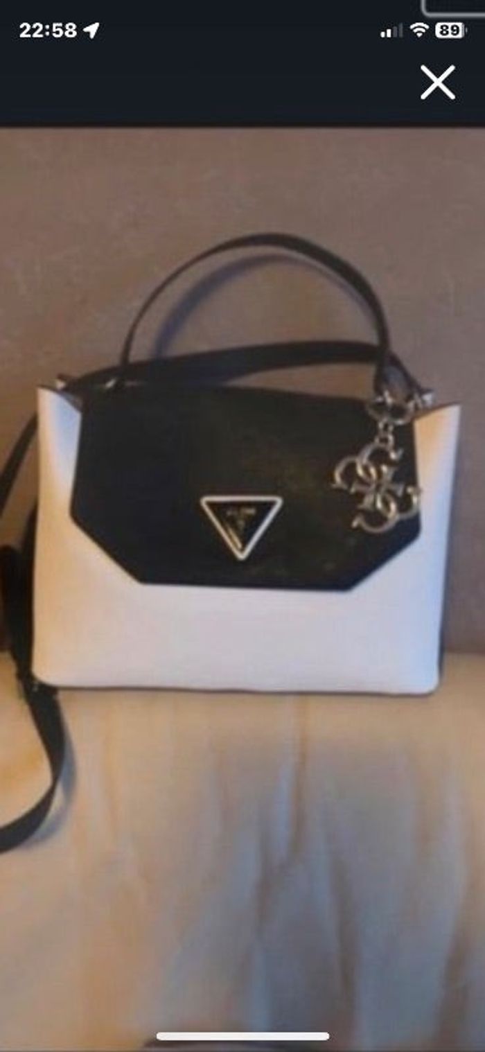 Sac à main neuf Guess