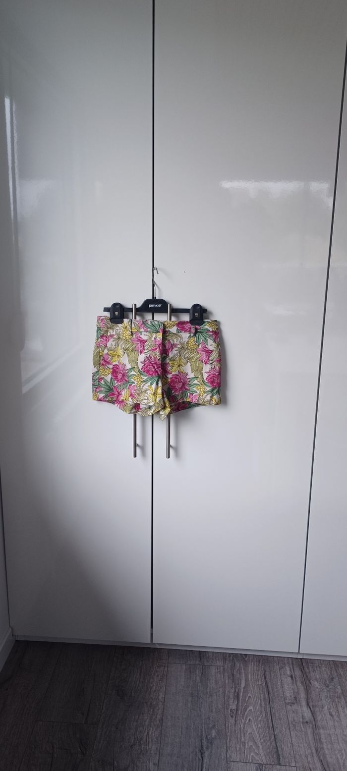 Short femme taille xs H&M