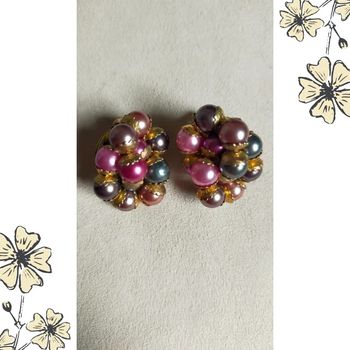 Boucles d’oreilles vintage à clip – Perles nacrées multicolores