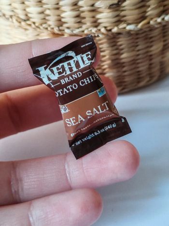 Figurine miniature - Sachet chips - sea salt